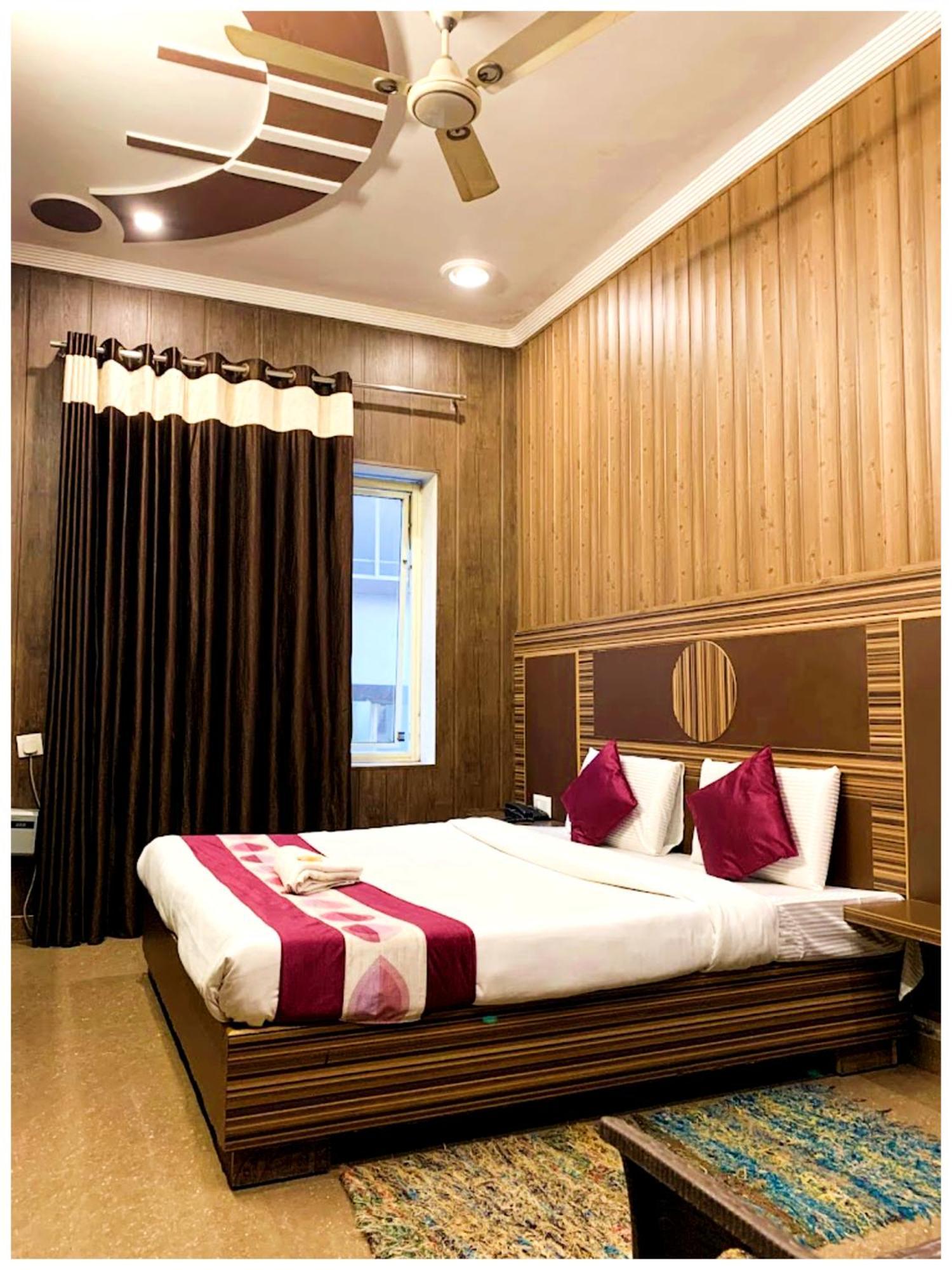 Grg Pardesi Hotel Haridwār Εξωτερικό φωτογραφία