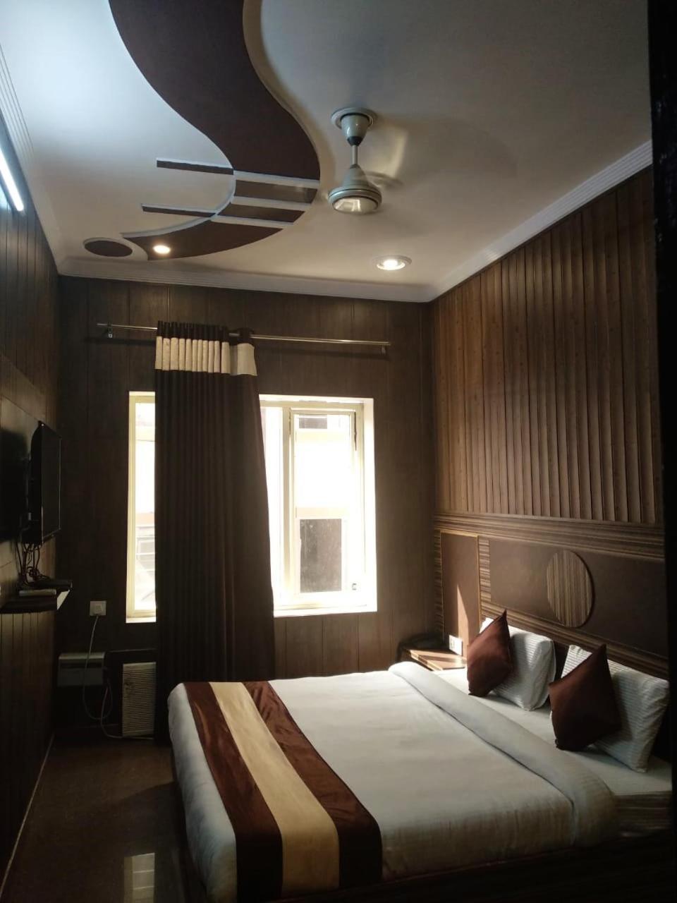 Grg Pardesi Hotel Haridwār Εξωτερικό φωτογραφία