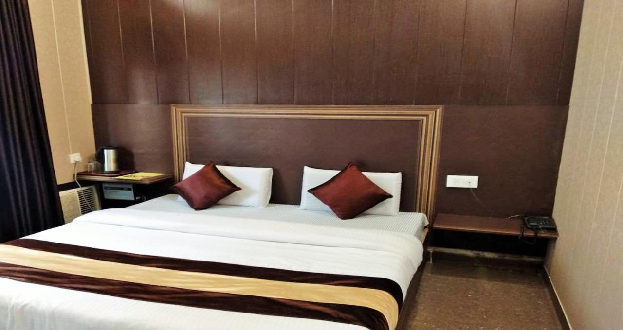 Grg Pardesi Hotel Haridwār Εξωτερικό φωτογραφία